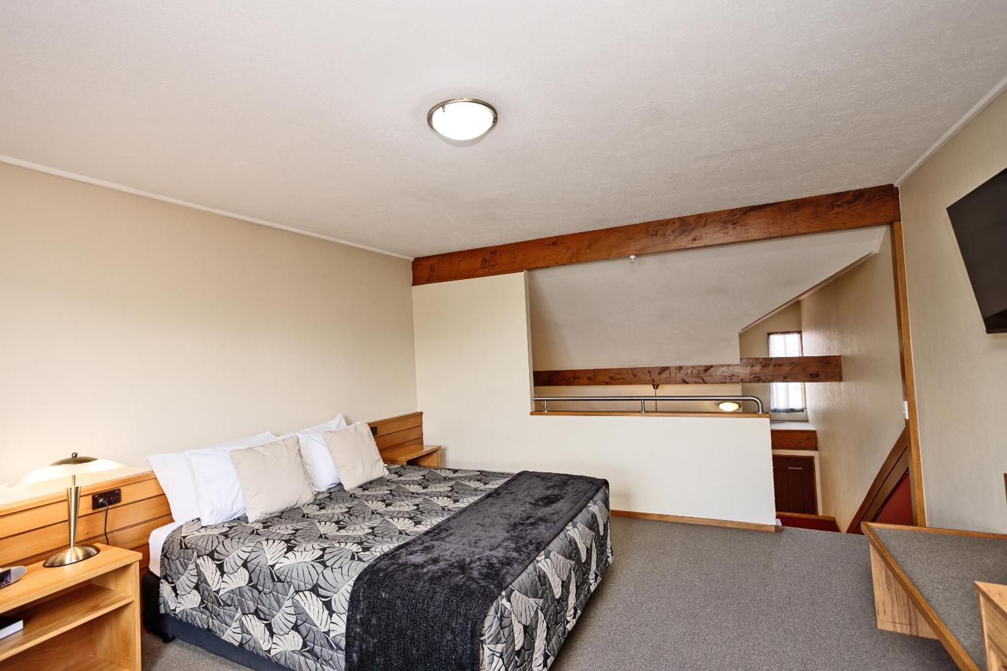 Balmoral Lodge Motel อินเวอร์คาร์กิลล์ ภายนอก รูปภาพ